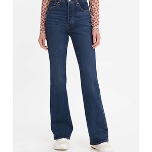 Levi’s rib cage boot cut jeans